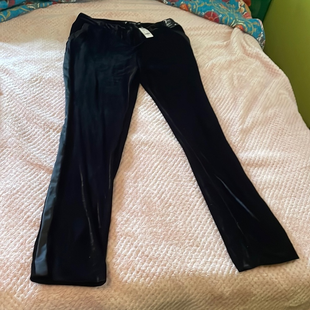 New York & Company 7th Ave Modern Fit Slim Leg velor pants
